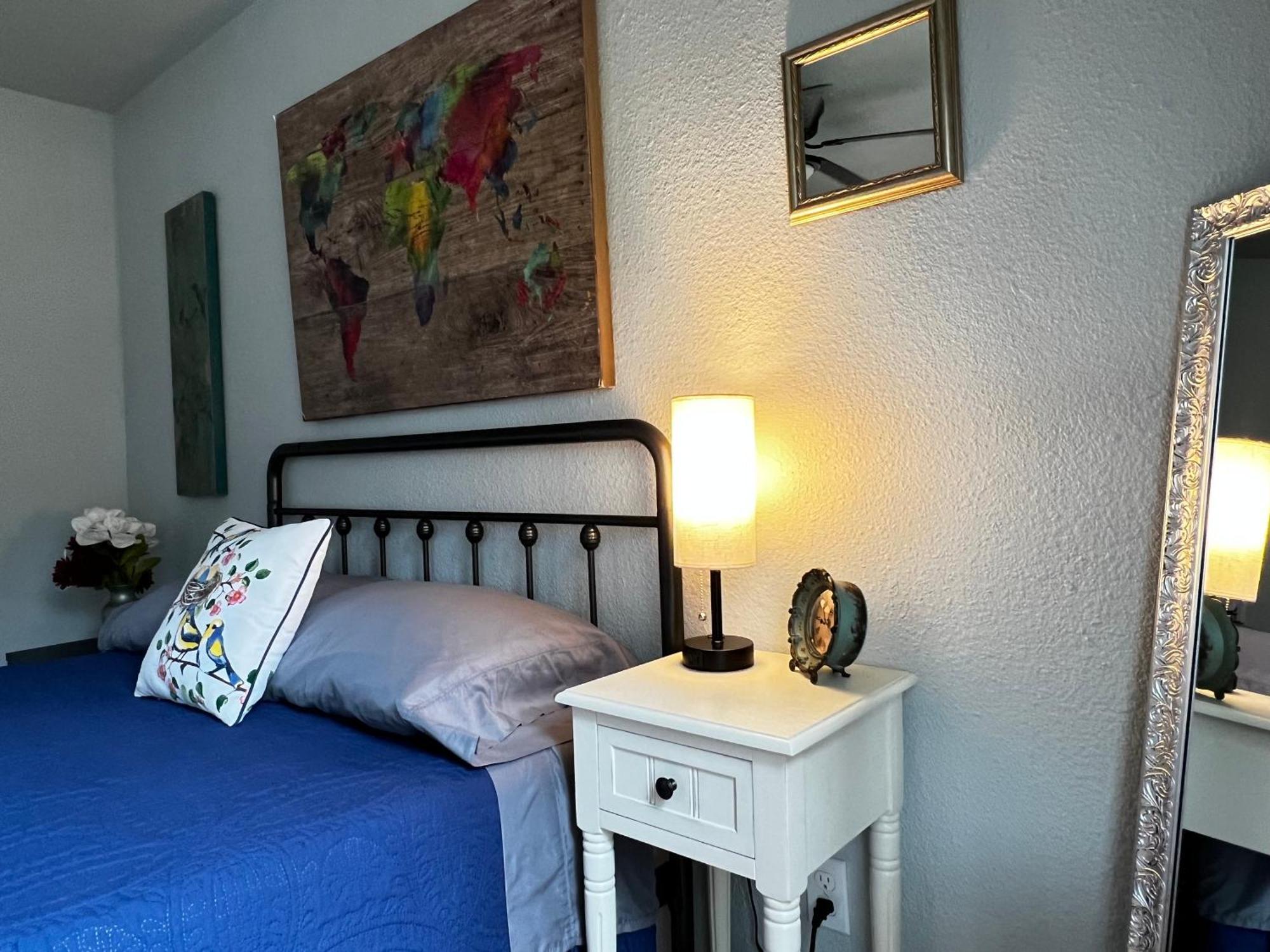 Boho Bliss- Cozy Private Room 2 Miles From Alamodome! Σαν Αντόνιο Εξωτερικό φωτογραφία