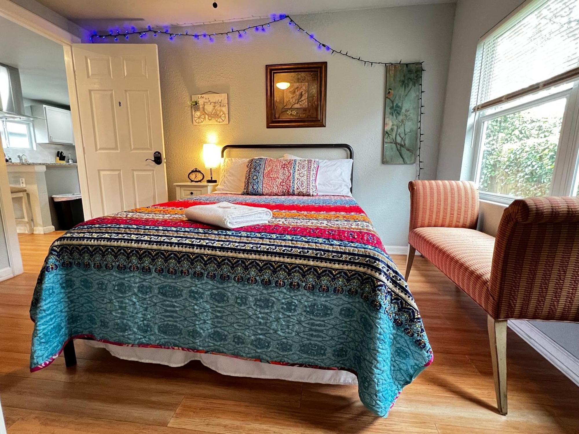 Boho Bliss- Cozy Private Room 2 Miles From Alamodome! Σαν Αντόνιο Εξωτερικό φωτογραφία