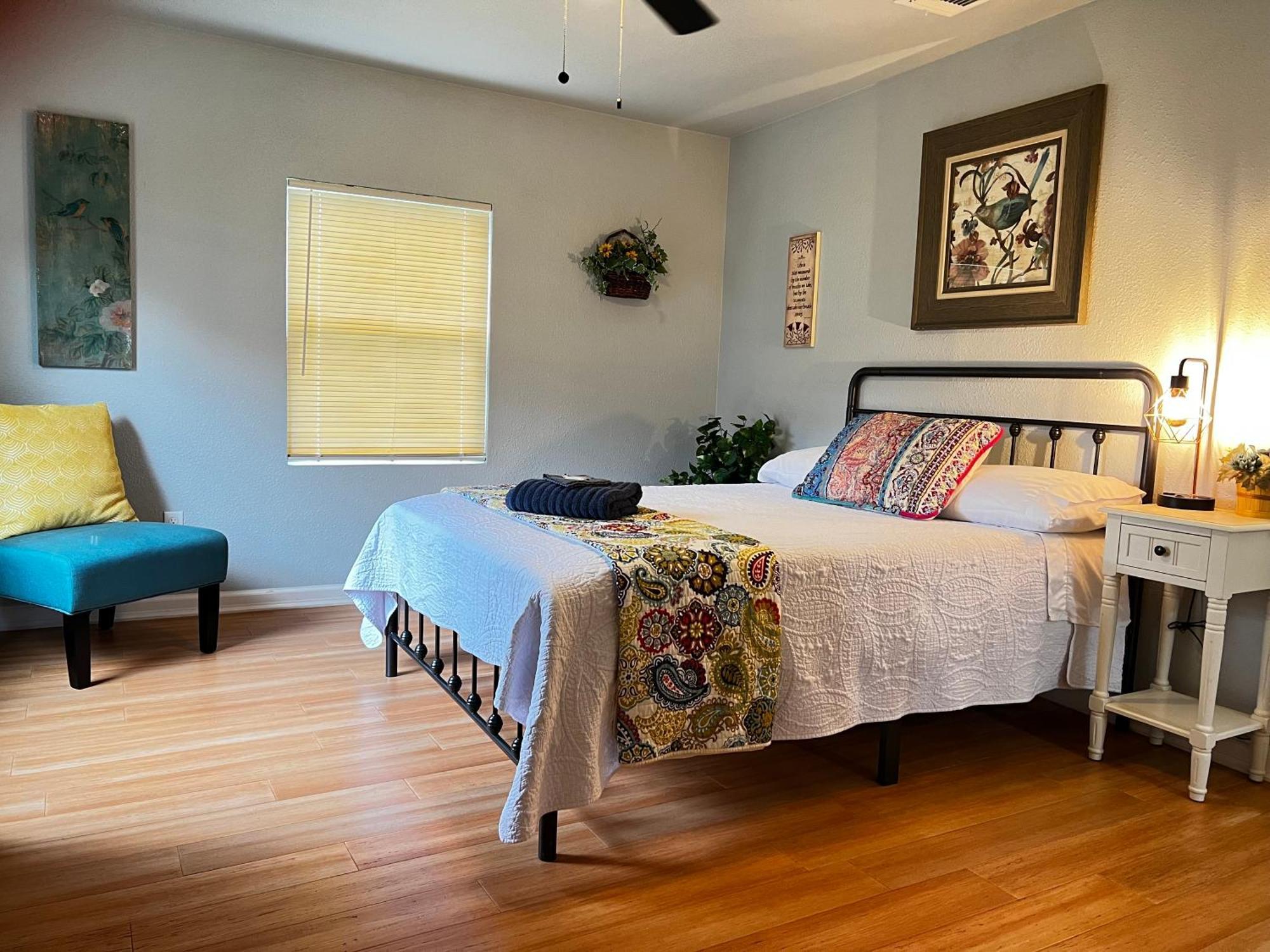 Boho Bliss- Cozy Private Room 2 Miles From Alamodome! Σαν Αντόνιο Εξωτερικό φωτογραφία